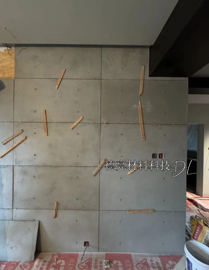 Can the color of fair-faced concrete cement board be customized?